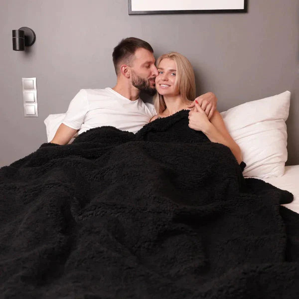 Luxury Waterproof Shaggy Blanket for Cozy Winter Nights - Perfect for Couples